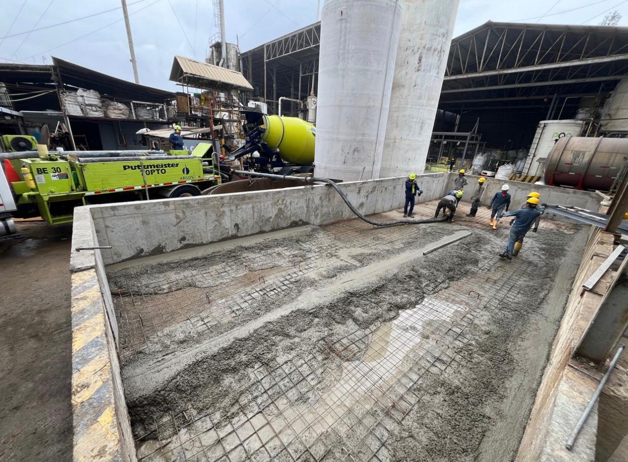 Mantenimiento piso industrializado tráfico pesado
